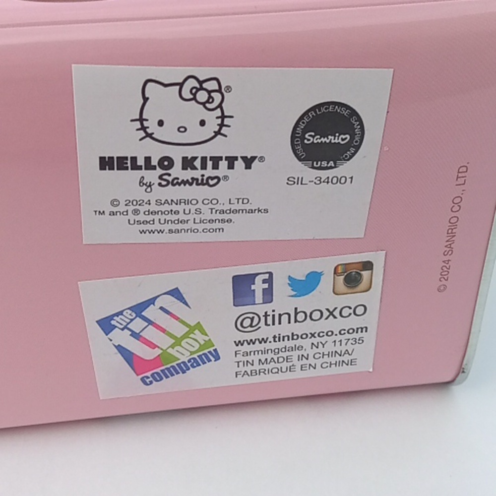 Hello Kitty Mail Box - Picture 6 of 16